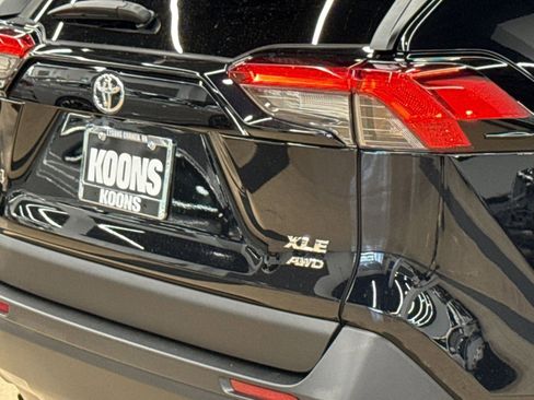 Used 2025 Toyota RAV4 XLE Premium w/ Weather Package AWD/4WD image 29
