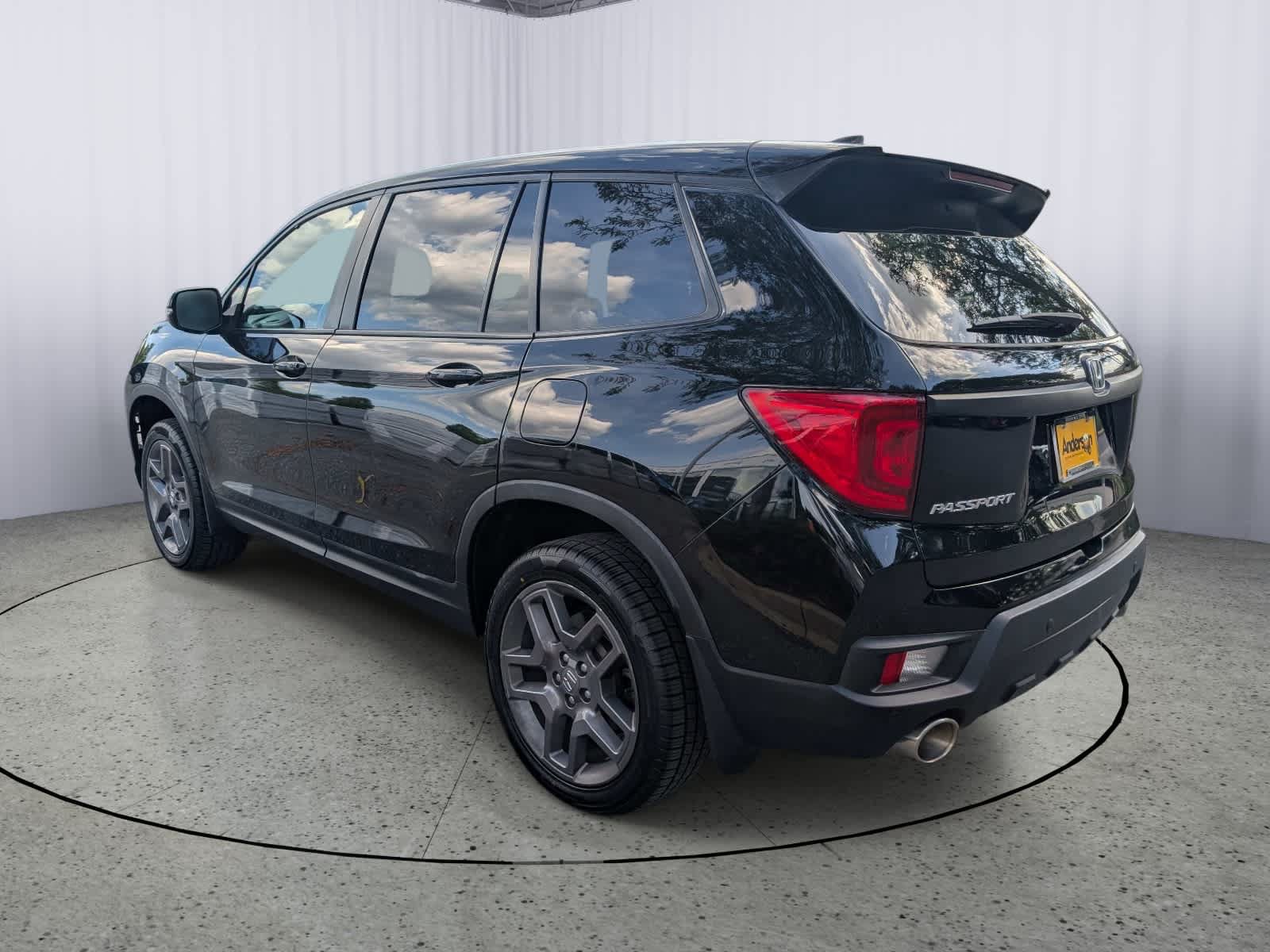 Certified 2023 Honda Passport EX-L image 5