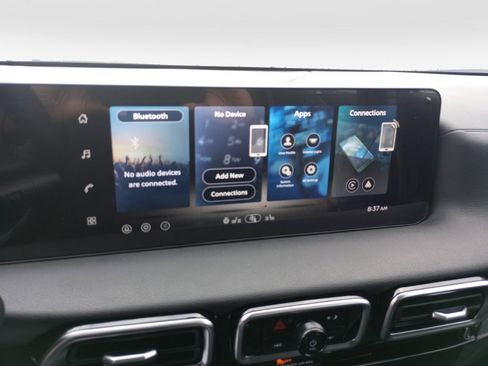 New 2026 Nissan Sentra SV w/ SV Convenience Package FWD image 16