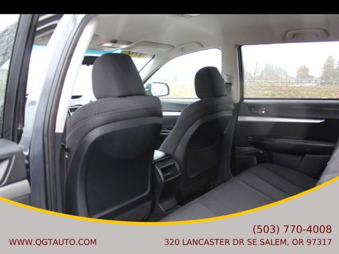Used 2010 Subaru Outback 2.5i Premium image 13