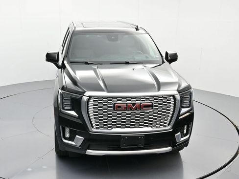 Used 2024 GMC Yukon XL Denali image 48