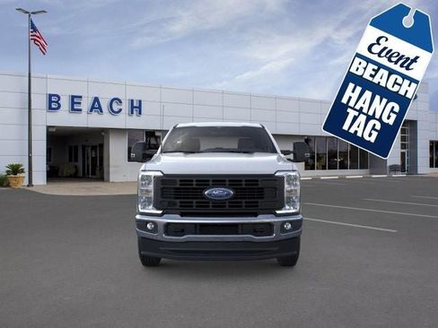 New 2026 Ford F250 4x4 Crew Cab Super Duty image 7
