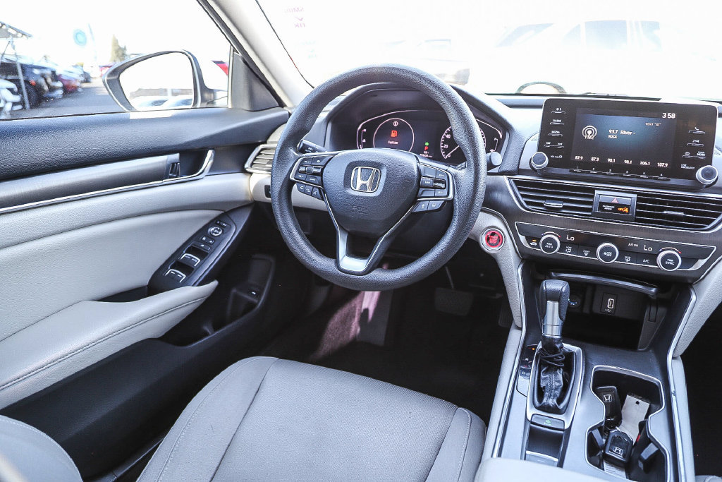 Used 2019 Honda Accord LX image 27
