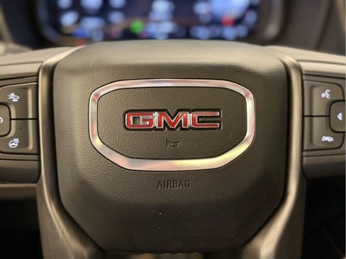 Certified 2024 GMC Yukon AT4 w/ Max Trailering Package AWD/4WD image 15