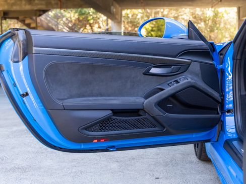 Certified 2024 Porsche 718 Boxster Spyder RS w/ Light Design Package image 35