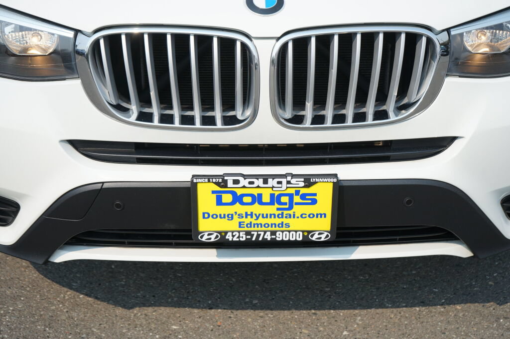 Used 2016 BMW X3 xDrive28i AWD/4WD image 5