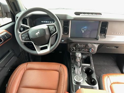 New 2025 Ford Bronco Base w/ Sasquatch Package image 11