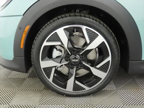 New 2026 MINI Cooper S image 29