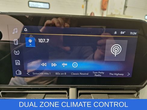 Used 2024 Chevrolet Trax ACTIV w/ Sunroof Package image 26