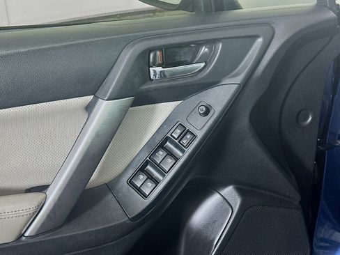 Used 2014 Subaru Forester 2.5i Limited w/ Popular Package #2 image 15