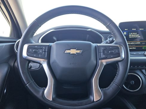 Used 2024 Chevrolet Blazer LT AWD/4WD image 29