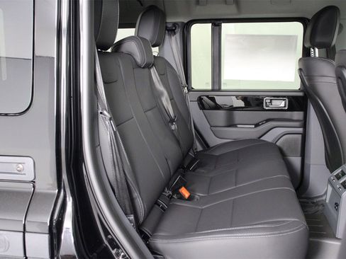 New 2025 INEOS Grenadier image 13