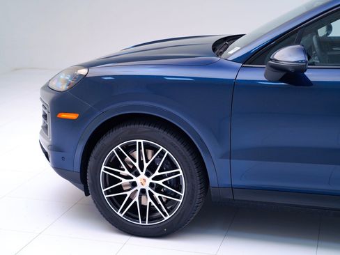 New 2026 Porsche Cayenne Coupe image 11