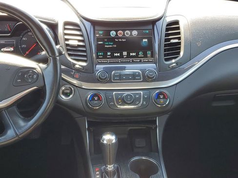 Used 2018 Chevrolet Impala LT image 25
