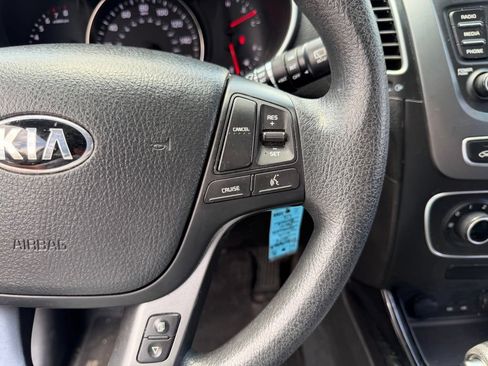 Used 2014 Kia Sorento LX FWD image 27
