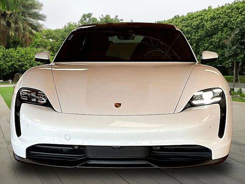 Used 2020 Porsche Taycan 4S w/ Premium Package image 3