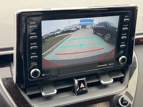 Used 2019 Toyota Corolla XSE image 19