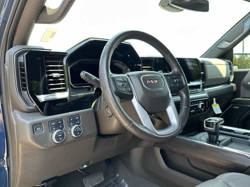 Certified 2023 GMC Sierra 1500 SLT AWD/4WD image 16