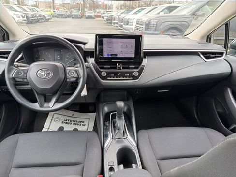 Used 2024 Toyota Corolla LE image 28