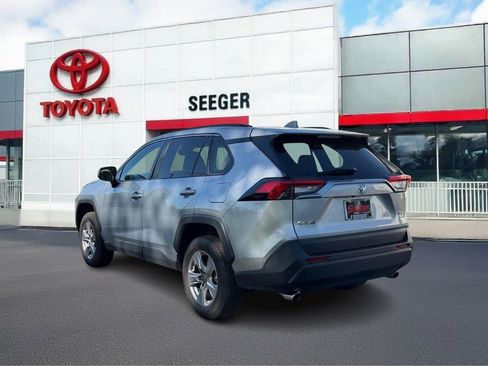 Certified 2025 Toyota RAV4 XLE AWD/4WD image 9