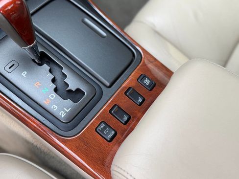 Used 1999 Lexus GS 400 RWD image 20