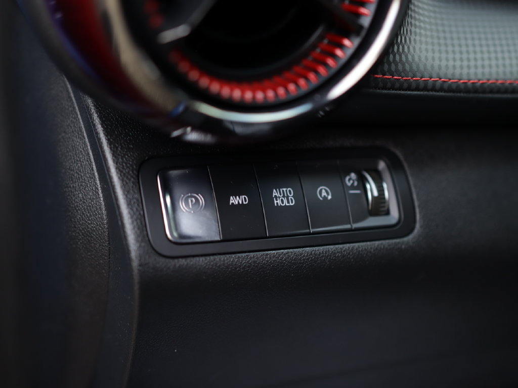 Used 2025 Chevrolet Equinox RS AWD/4WD image 10
