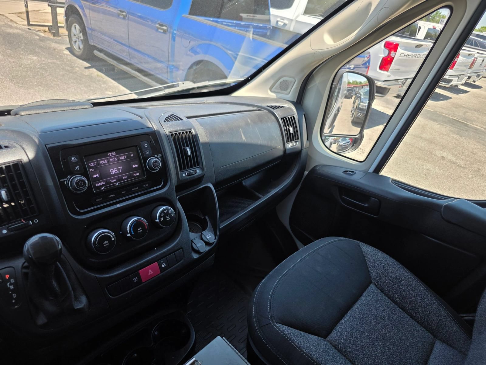 Used 2019 RAM ProMaster 2500 w/ Interior Convenience Group FWD image 15