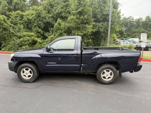 Used 2006 Toyota Tacoma 2WD Regular Cab image 2