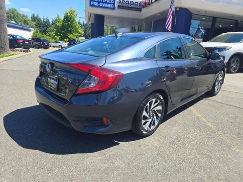 Used 2017 Honda Civic EX image 7