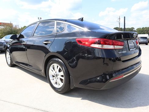 Used 2016 Kia Optima LX w/ LX Convenience Package image 4