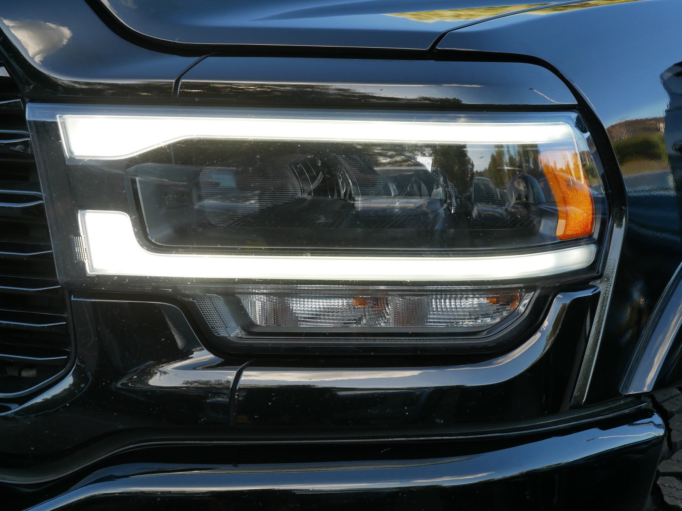 Used 2022 RAM 2500 Laramie AWD/4WD image 16