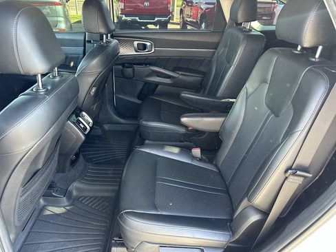 Certified 2022 Kia Sorento SX FWD image 20