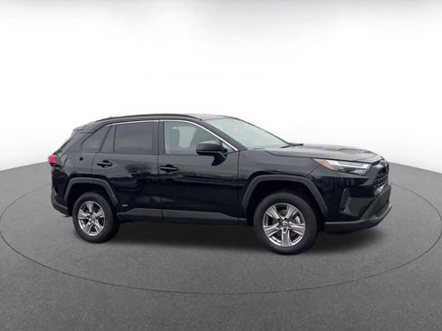 Used 2025 Toyota RAV4 LE image 2