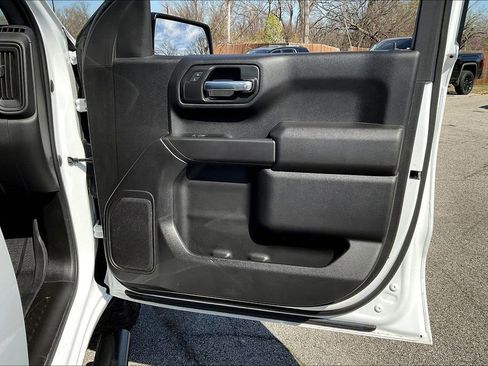 Used 2022 Chevrolet Silverado 1500 Custom Trail Boss w/ LPO, Dark Essentials Package image 19