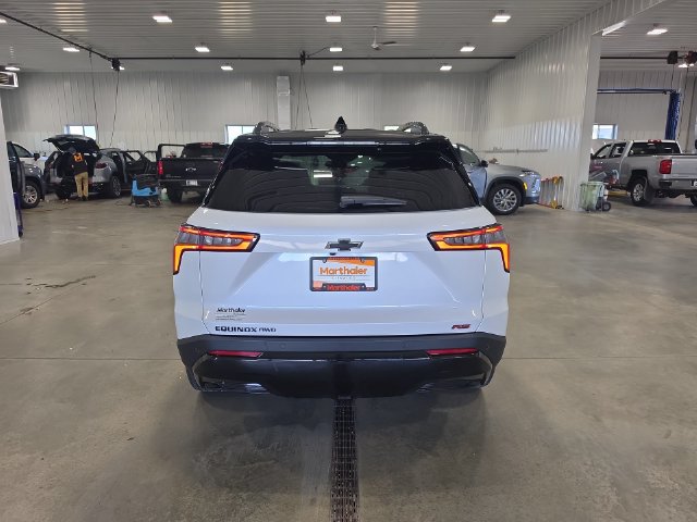 Used 2025 Chevrolet Equinox RS w/ Convenience Package III AWD/4WD image 7