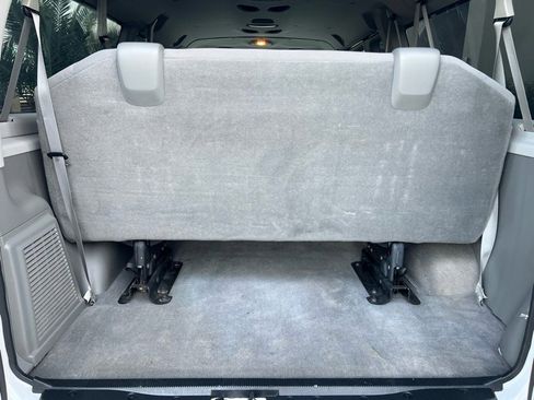 Used 2012 Ford E-350 and Econoline 350 XLT image 19