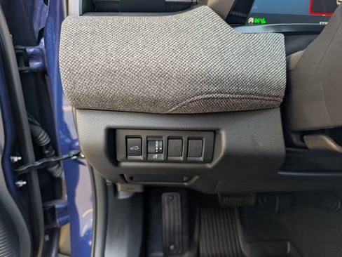 Used 2026 Subaru Outback Premium AWD/4WD image 11