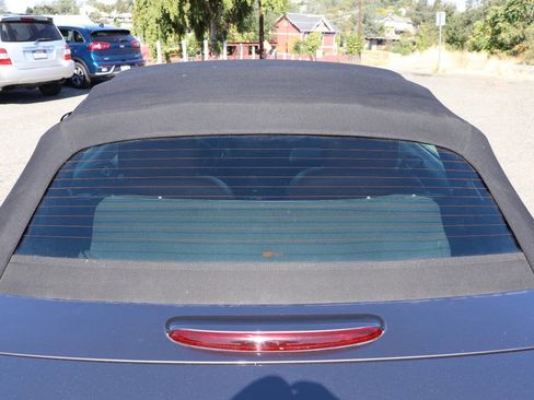 Used 2003 Ford Thunderbird image 47