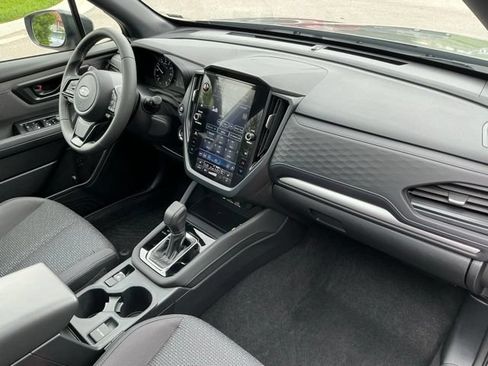 Certified 2025 Subaru Forester Premium w/ Convenience Package #1 AWD/4WD image 18
