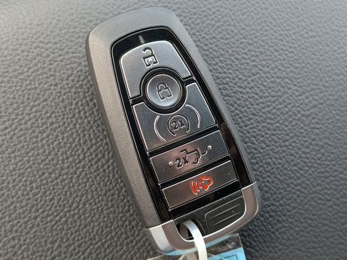 New 2026 Ford F150 XLT w/ Equipment Group 302A MID image 33