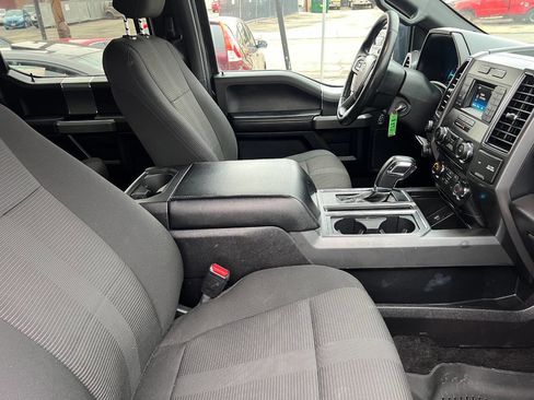 Used 2017 Ford F150 XLT w/ Equipment Group 301A Mid image 27