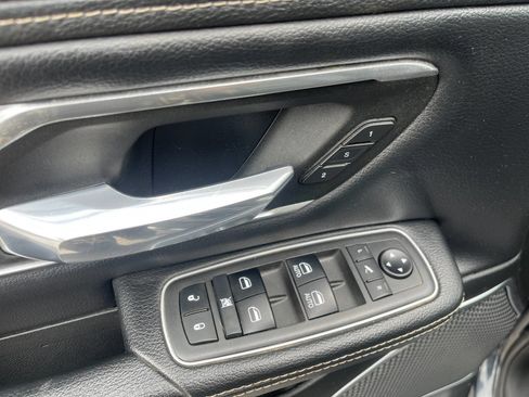 Used 2021 RAM 1500 Laramie AWD/4WD image 13