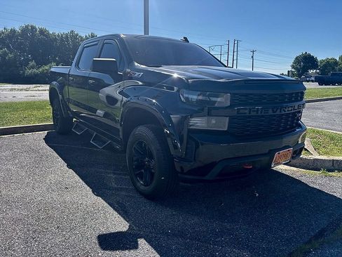 Used 2022 Chevrolet Silverado 1500 Custom Trail Boss AWD/4WD image 1
