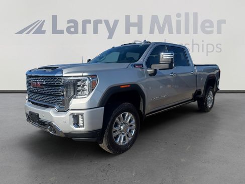 Used 2022 GMC Sierra 3500 Denali w/ Denali Ultimate Package image 1