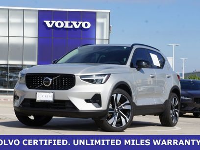 Certified 2025 Volvo XC40 B5 Plus