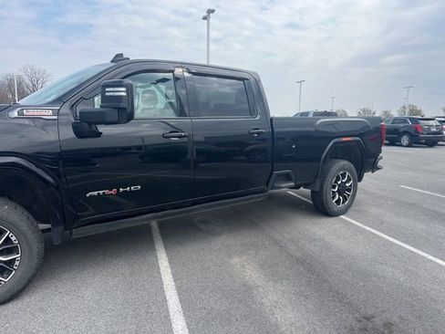 Used 2023 GMC Sierra 3500 AT4 w/ Gooseneck/5TH Wheel Package image 11