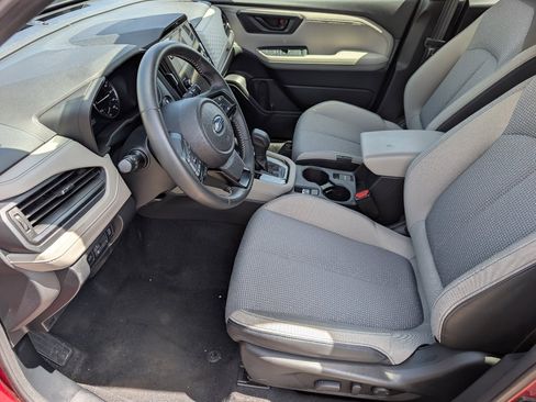 Used 2025 Subaru Forester Premium AWD/4WD image 10