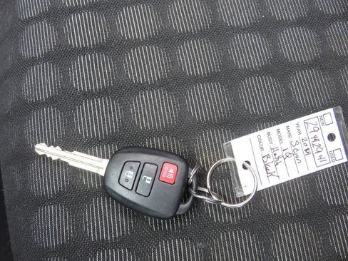 Used 2014 Scion iQ FWD image 29