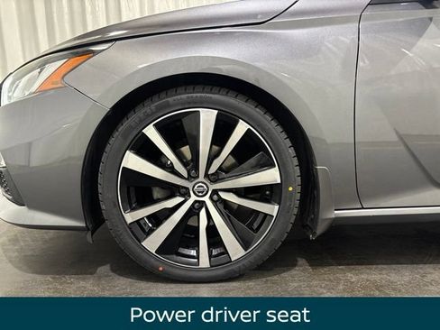 Certified 2020 Nissan Altima 2.5 SR FWD image 6