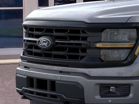 New 2026 Ford F150 XLT w/ Equipment Group 302A MID AWD/4WD image 18